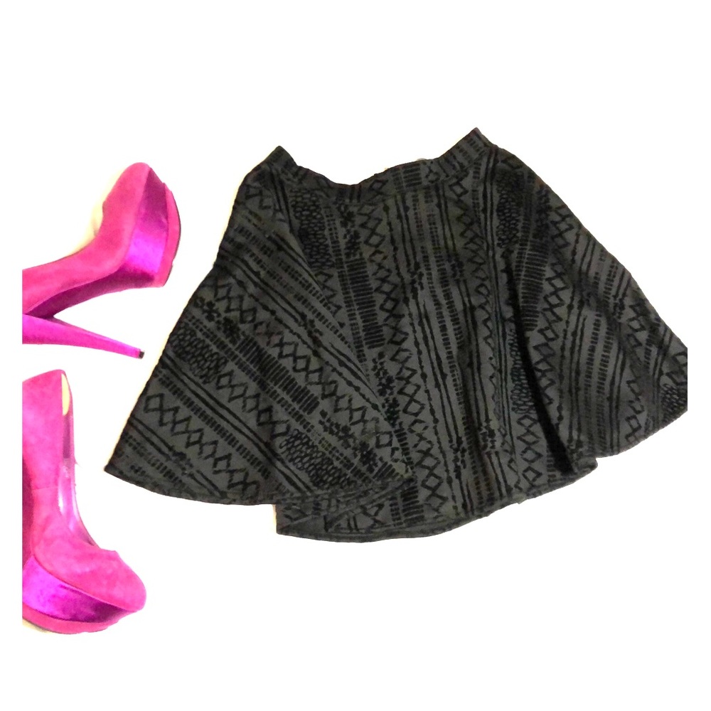 Gorgeous black skirt